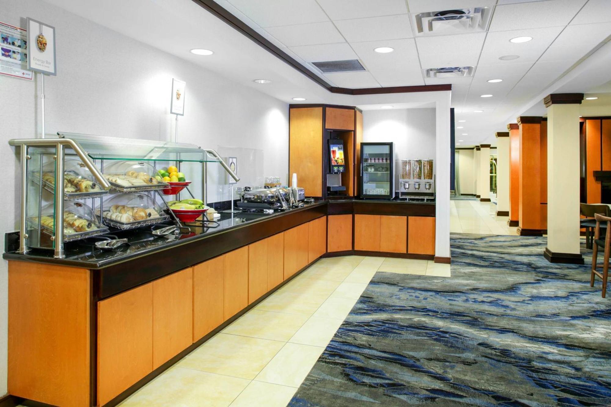 Fairfield Inn & Suites Milledgeville Exterior photo